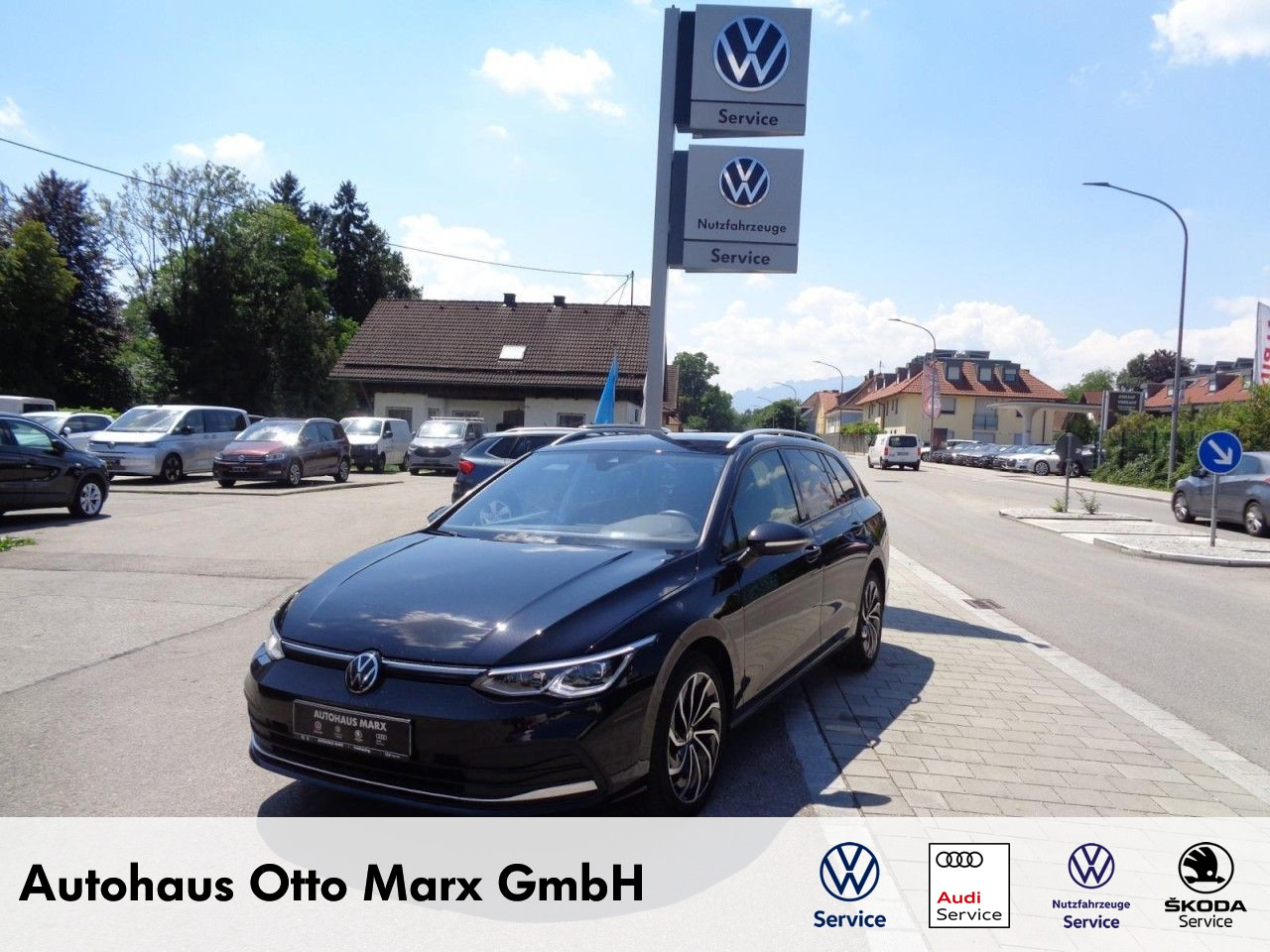 Golf VIII Variant 1.5 eTSI DSG Move (Navi, LED, ACC, PDC)