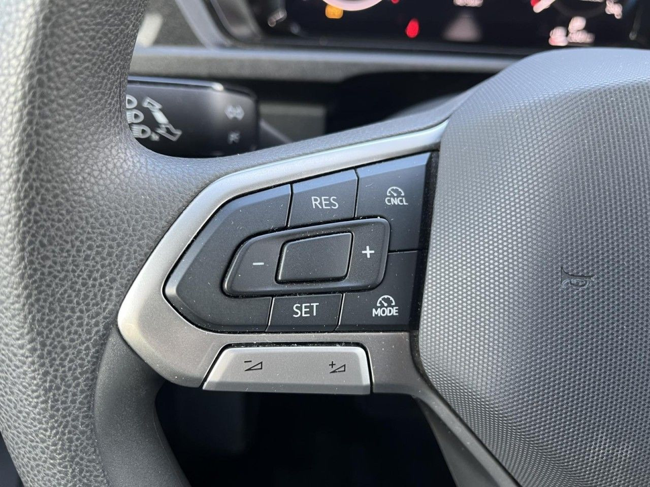 Caddy Maxi Life 2.0 TDI (7-Sitzer,RearView,PDC,Cockpit Pro)