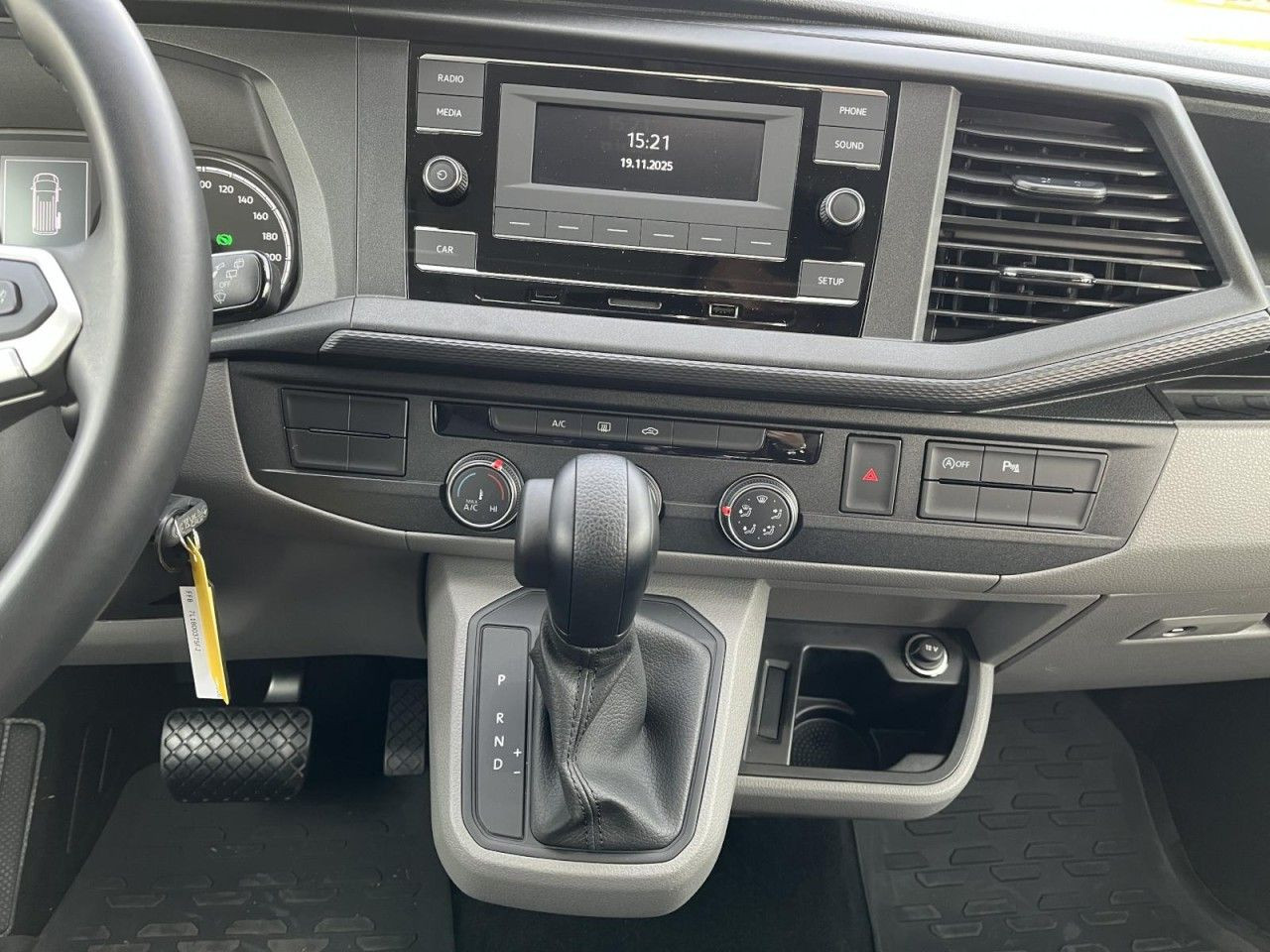 Transporter Kombi Smart Tourer 2,0 DSG TDI (Aufstelldach+Küche)