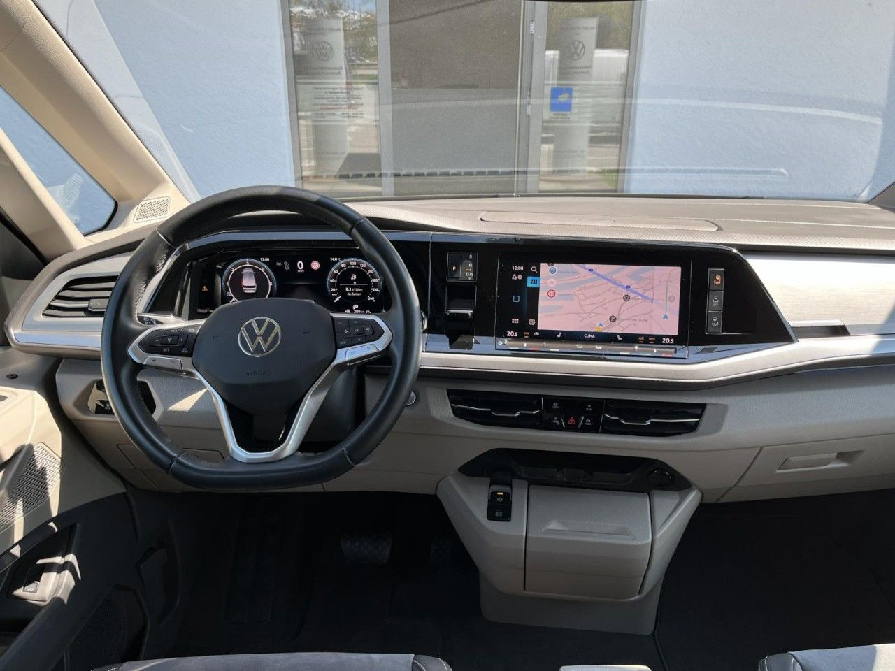 T7 Multivan 2,0 TDI DSG Life KÜ (LED+Navi+Standhzg.+AHK)