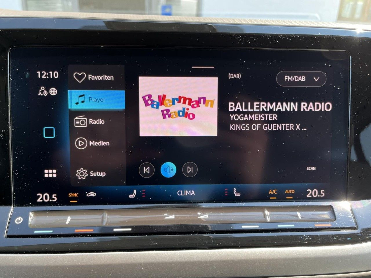 T7 Multivan 2,0 TDI DSG Life KÜ (LED+Navi+Standhzg.+AHK)