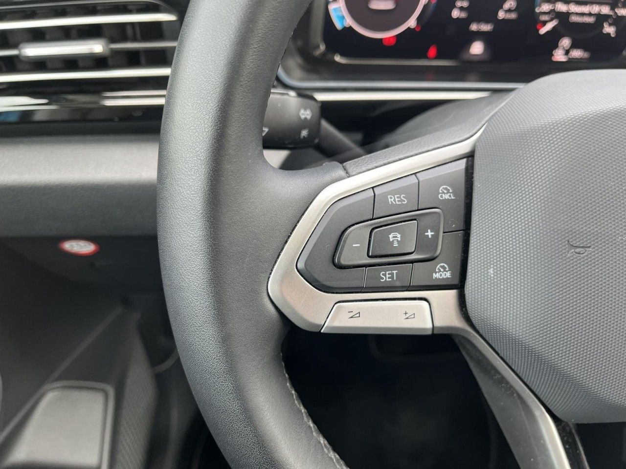 Caddy 7- Sitzer Style 1,5 TSI (LED+AHK+RearView+Standh.)