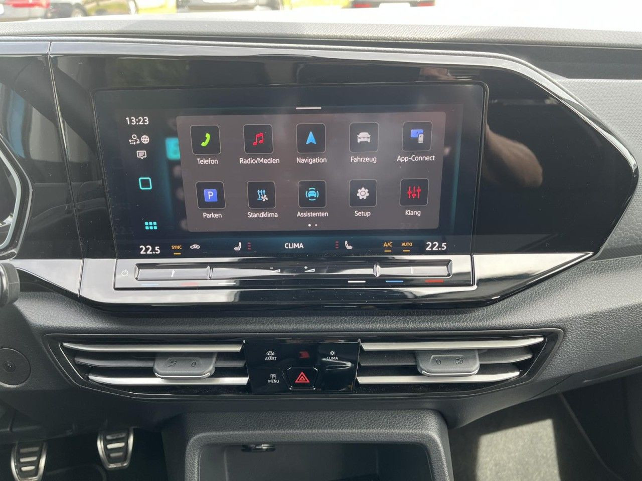 Caddy 7- Sitzer Style 1,5 TSI (LED+AHK+RearView+Standh.)