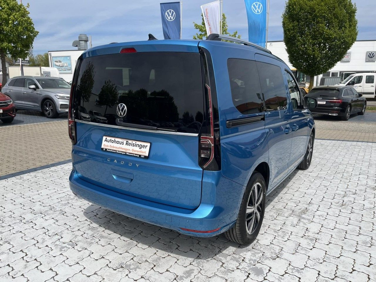 Caddy 7- Sitzer Style 1,5 TSI (LED+AHK+RearView+Standh.)