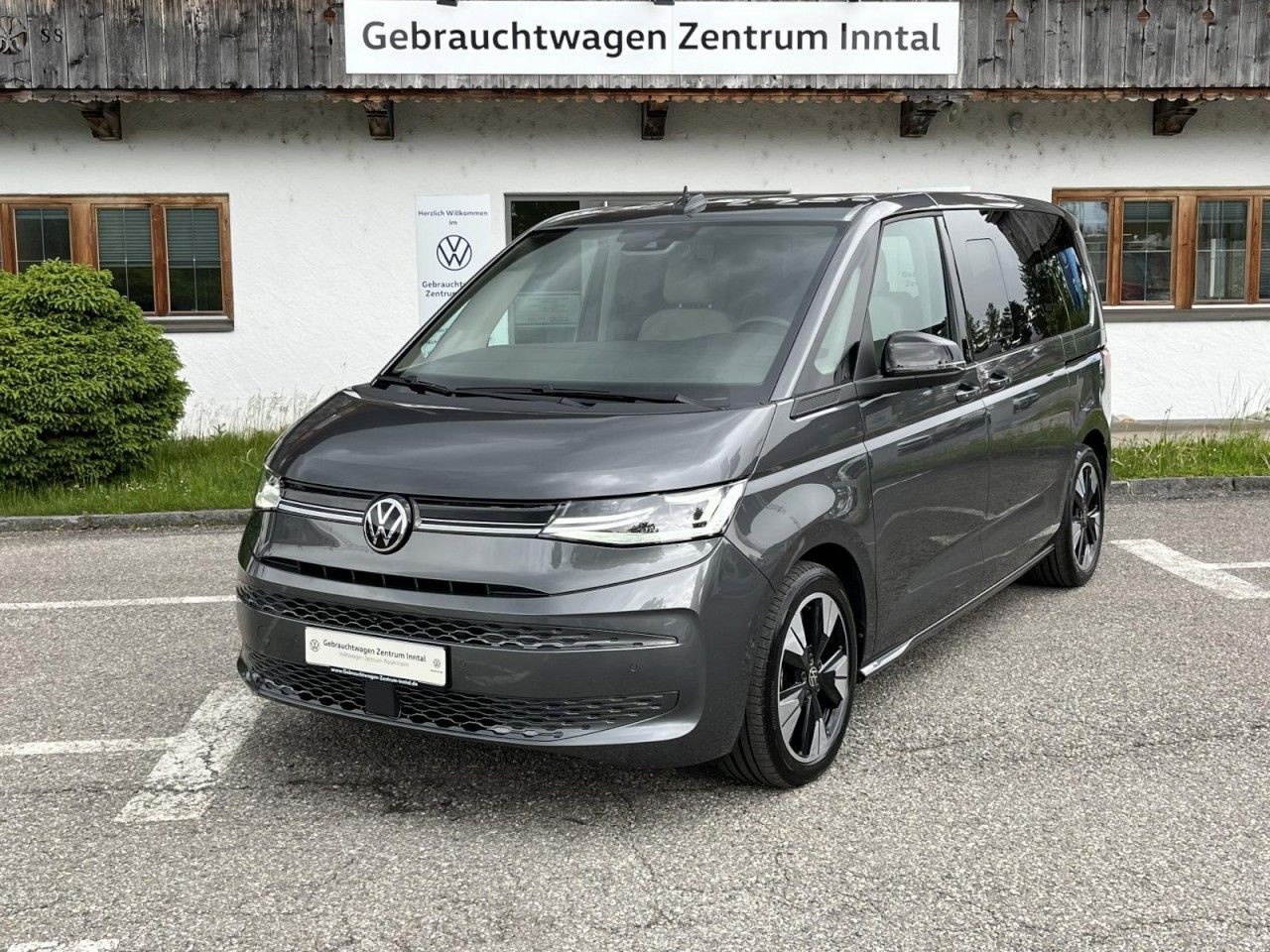 T7 Multivan 2,0 TDI DSG Life KÜ (IQ.Light+Sithzg.+AHK)