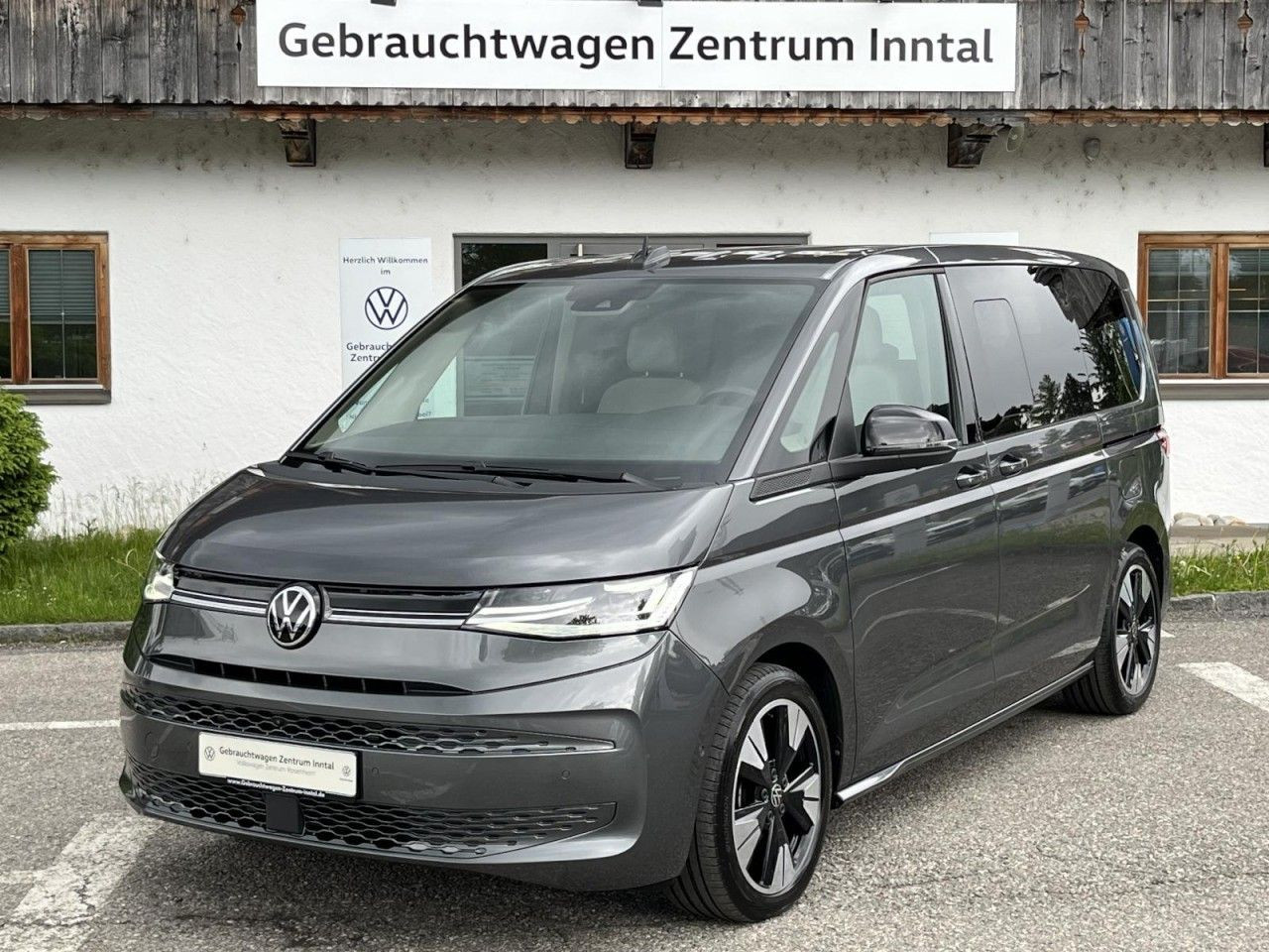 T7 Multivan 2,0 TDI DSG Life KÜ (IQ.Light+Sithzg.+AHK)