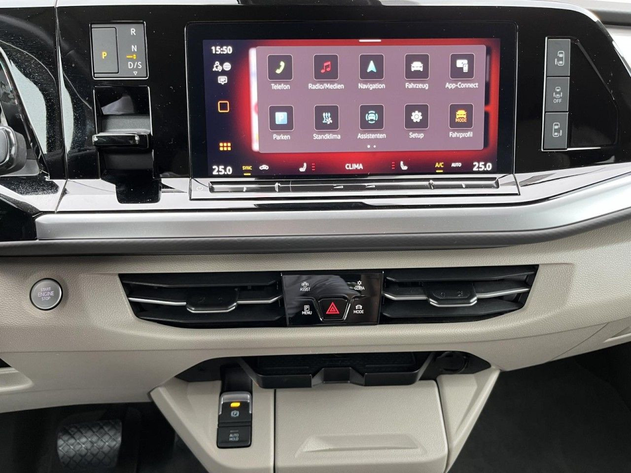 T7 Multivan 2,0 TDI DSG Life KÜ (IQ.Light+AHK+Sitzhzg.)