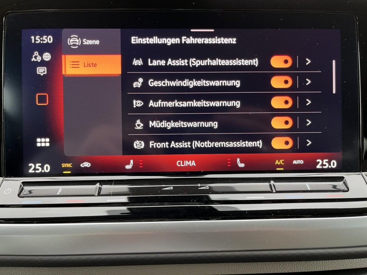 T7 Multivan 2,0 TDI DSG Life KÜ (IQ.Light+AHK+Sitzhzg.)
