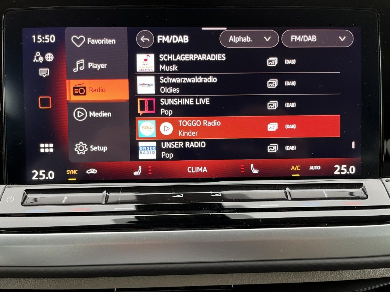 T7 Multivan 2,0 TDI DSG Life KÜ (IQ.Light+AHK+Sitzhzg.)