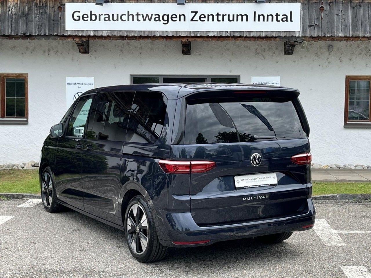 T7 Multivan 2,0 TDI DSG Life KÜ (IQ.Light+AHK+Standhzg.)