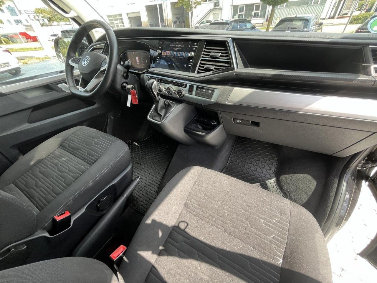 T6.1 Multivan Comfortline 2,0 TDI DSG 4Motion (LED+Navi+Standhzg)