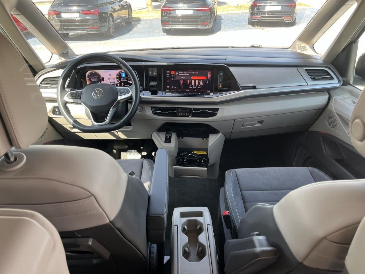 T7 Multivan 2,0 TDI DSG Life LÜ (IQLight+Standhzg.+AHK)