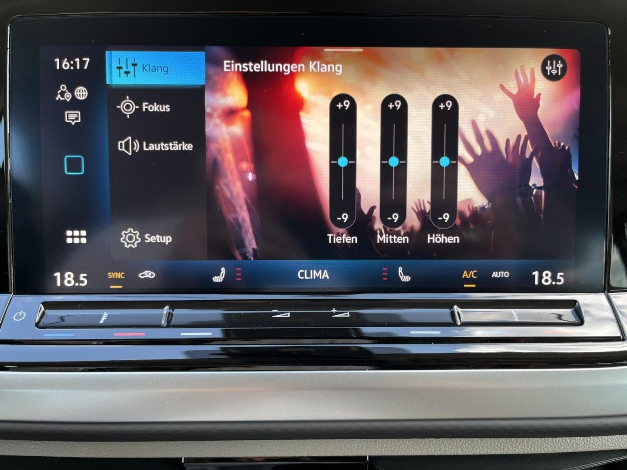 T7 Multivan 2,0 TDI DSG Life LÜ (IQLight+Sithzg.+Standhzg.)