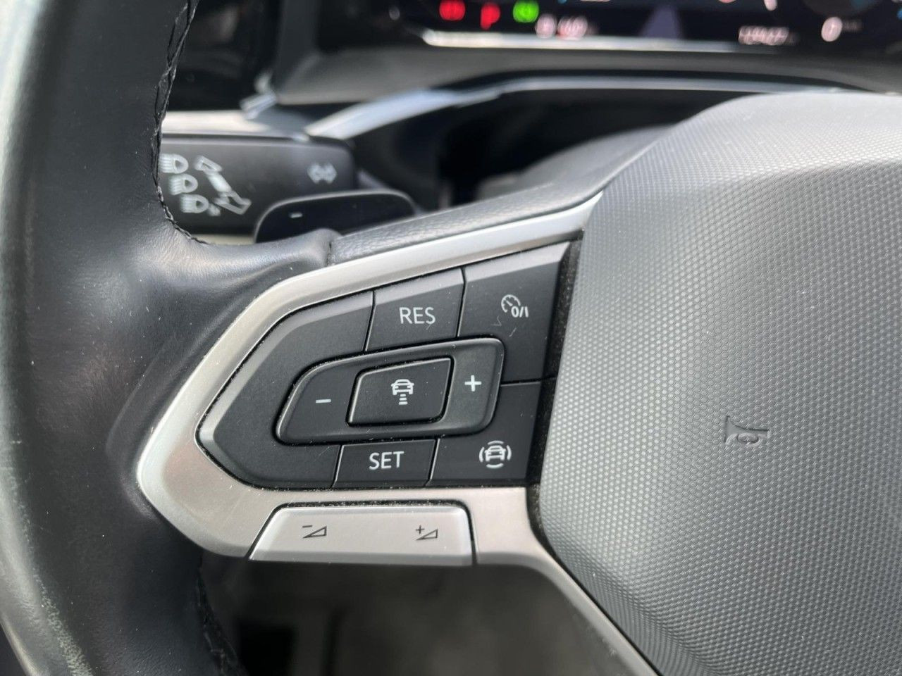 T7 Multivan 2.0 TDI Edition DSG (MatrixLED+NAVI+APP+AHK+ACC)