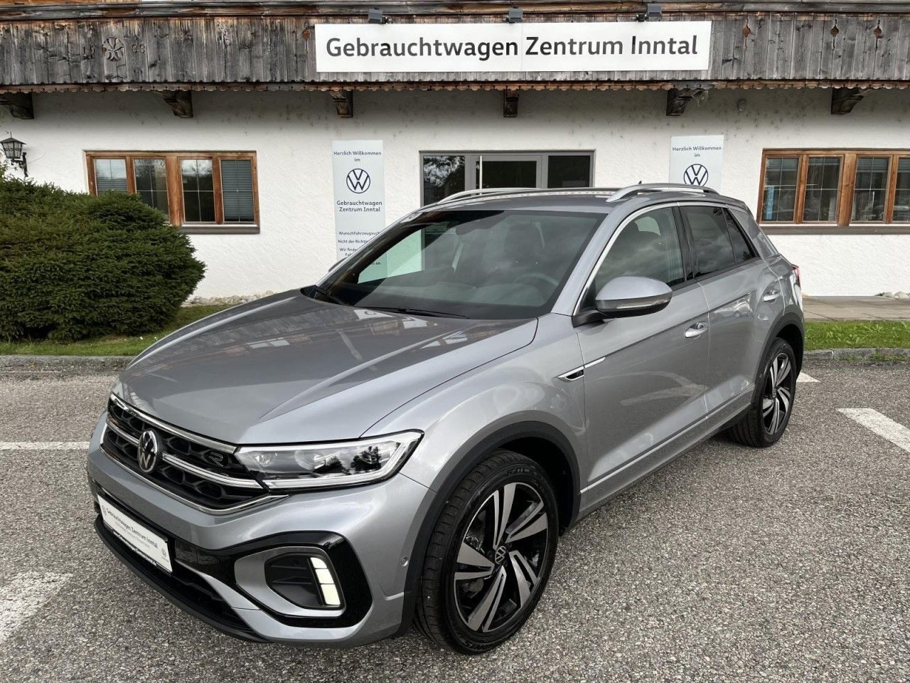 T-Roc 1,5 TSI DSG R-Line (LED+Navi+RearView)