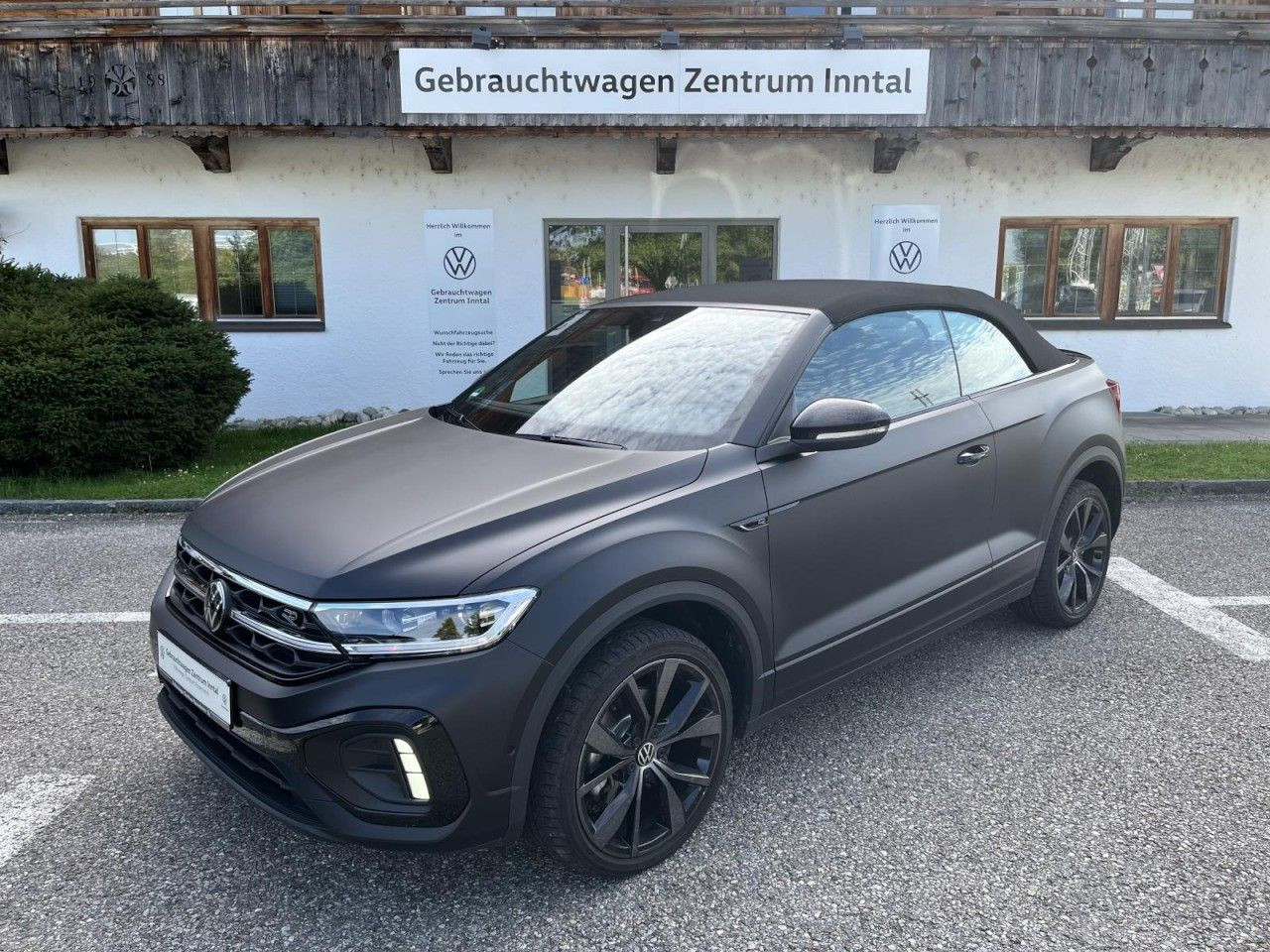 T-Roc Cabriolet 1,5 TSI DSG EDITION BLACK PLUS DSG (Leder+Navi+DCC+AHK)