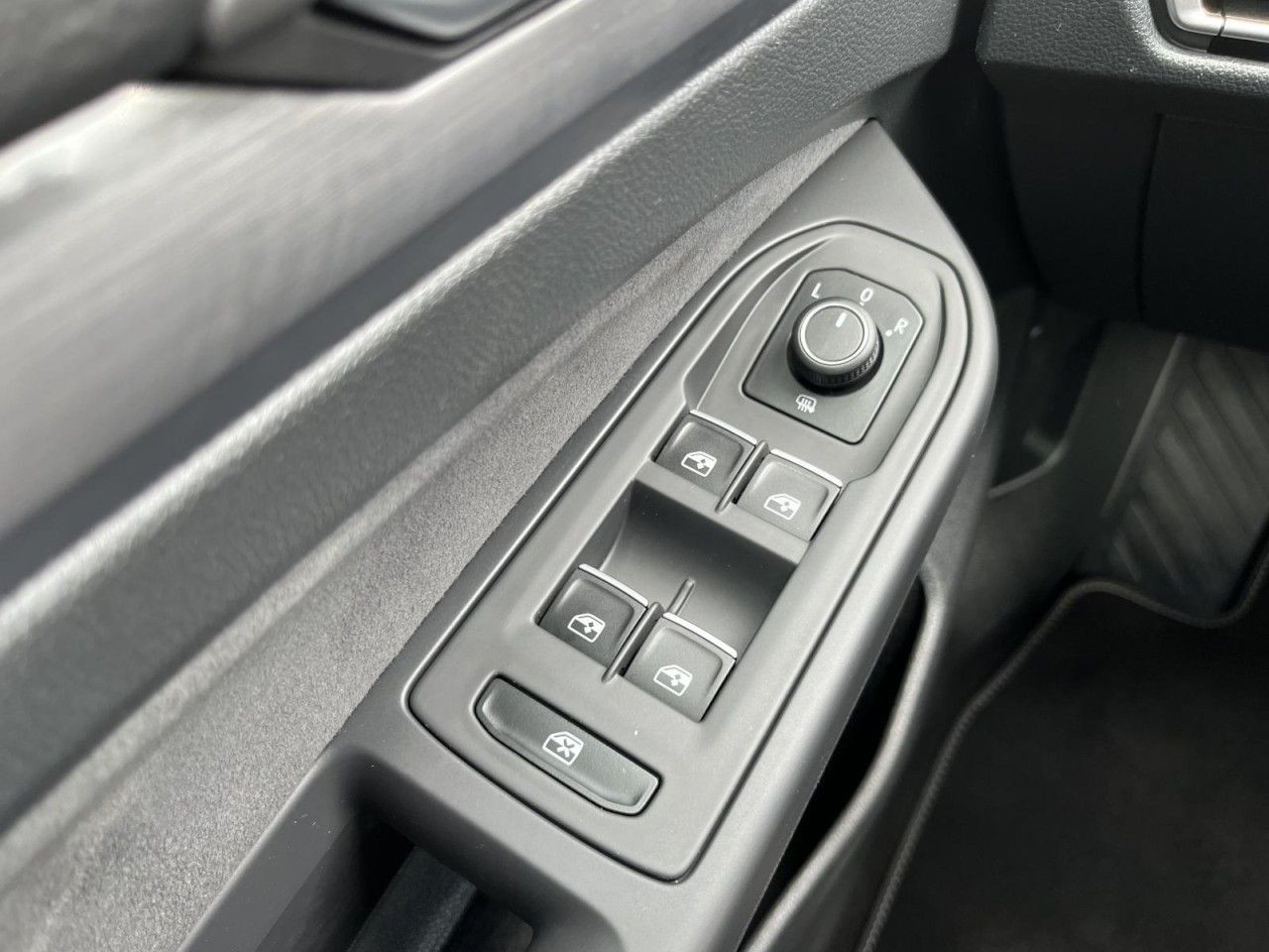Golf VIII 2,0 TDI DSG Style (IQLight+Navi+ACC)