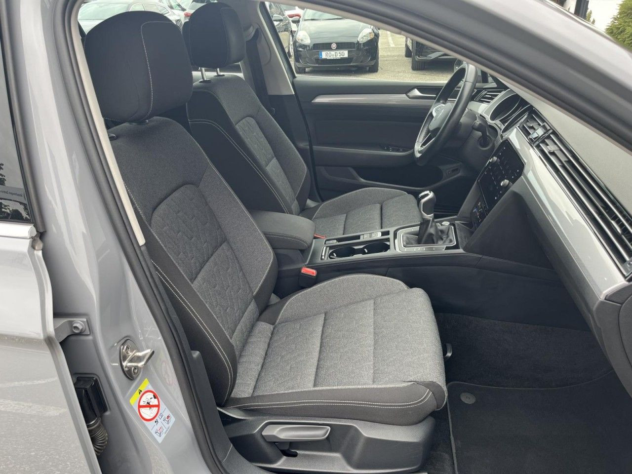 Passat Variant 2,0 TDI Business (LED+Navi+RearView)