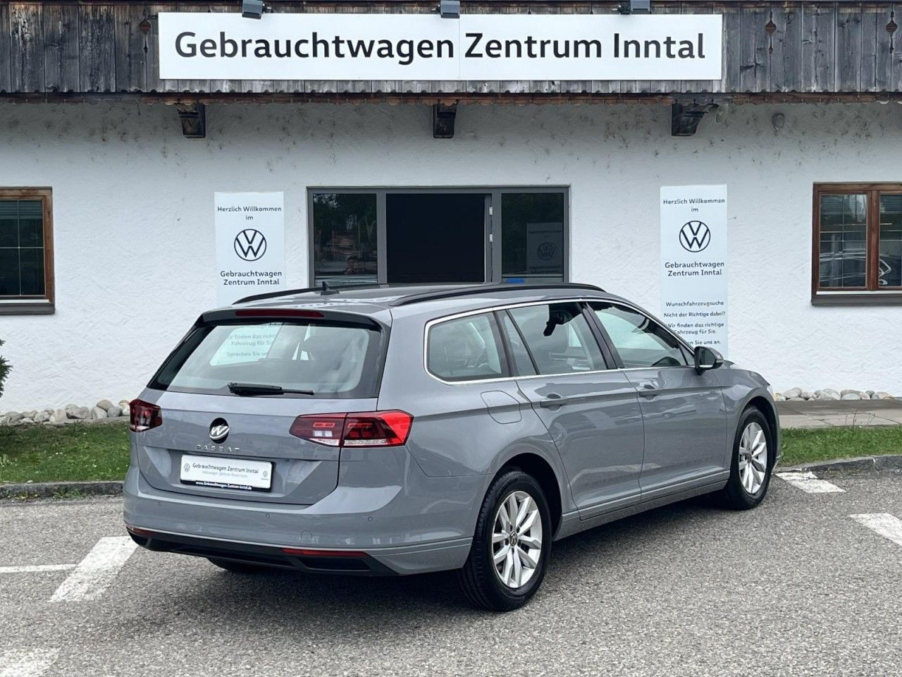 Passat Variant 2,0 TDI Business (LED+Navi+RearView)