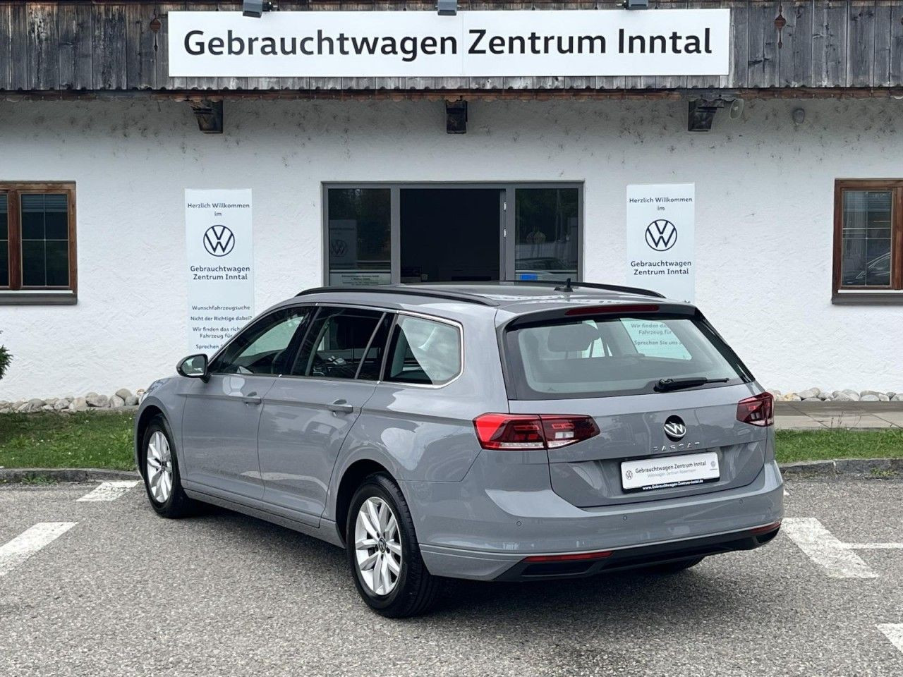 Passat Variant 2,0 TDI Business (LED+Navi+RearView)