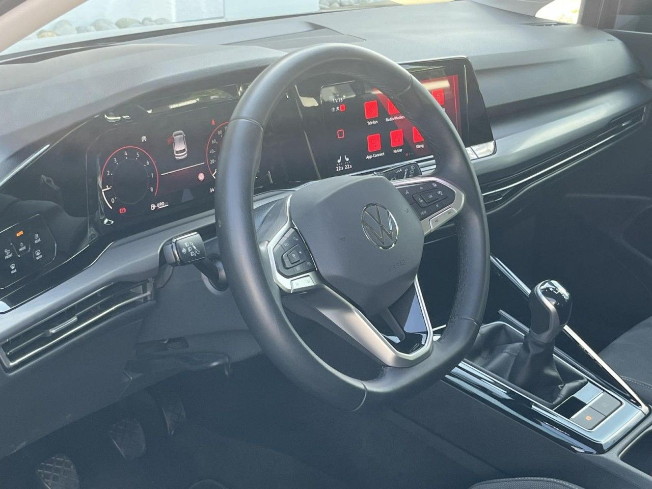 Golf VIII 1,5 TSI Style (AHK+Head-up+Navi)