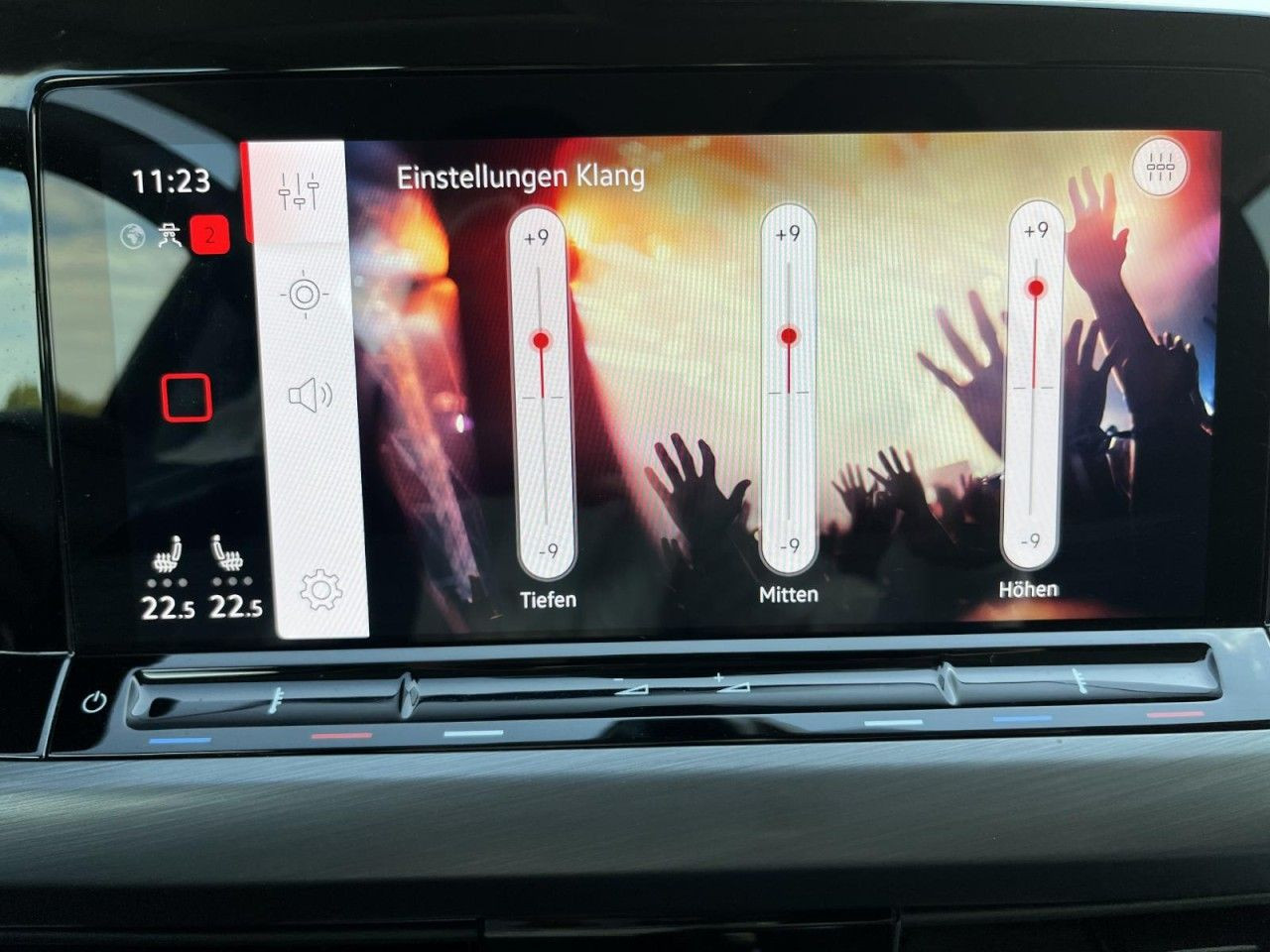 Golf VIII 1,5 TSI Style (AHK+Head-up+Navi)