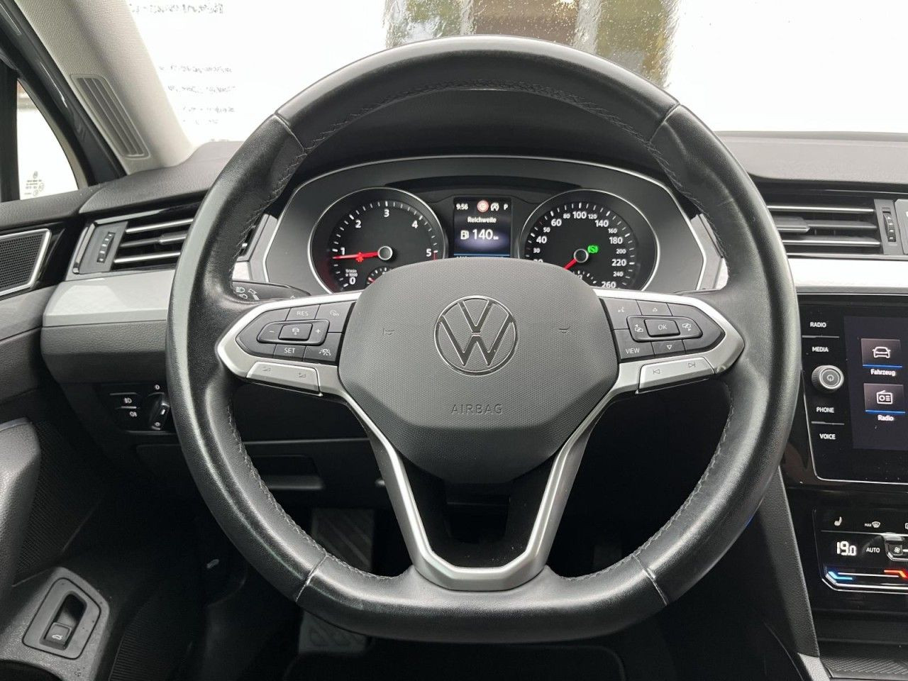 Passat Variant 2,0 TDI DSG Business (LED+Sitzhzg.+ ACC)