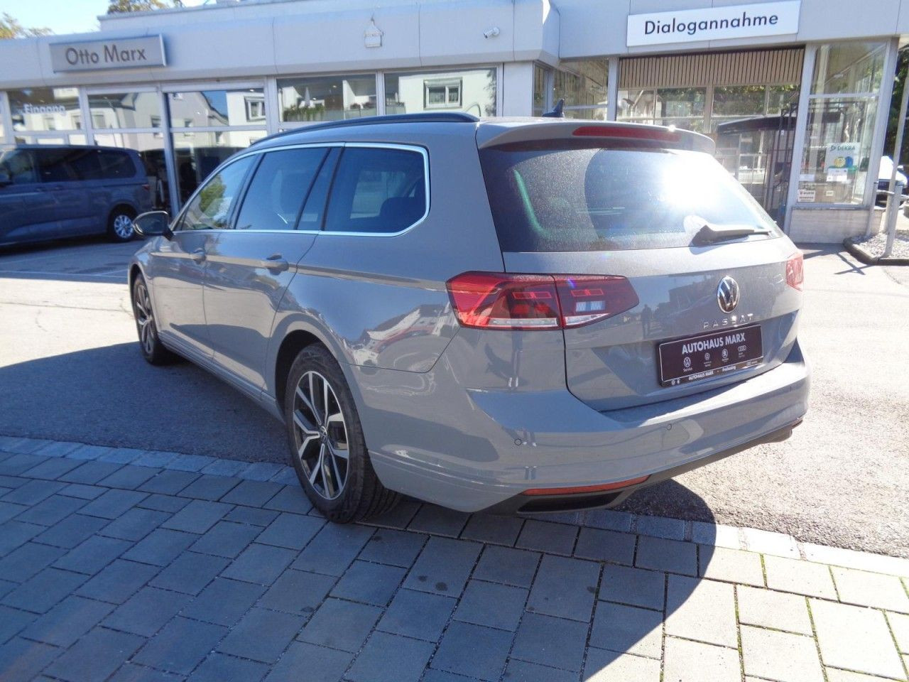 Passat Variant 1,5 TSI DSG Business (LED+Sitzhzg.+ACC)