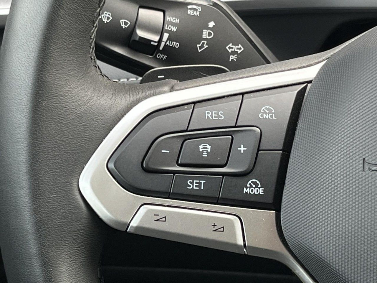 Tayron 2,0 TDI DSG Life 4Motion 7-Sitze (AHK+IQLight+RearView)
