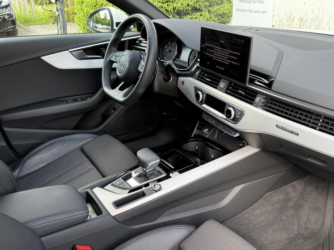 A4 Avant 40 TDI S tronic quattro S line (OptikPaket+AHK+LED)
