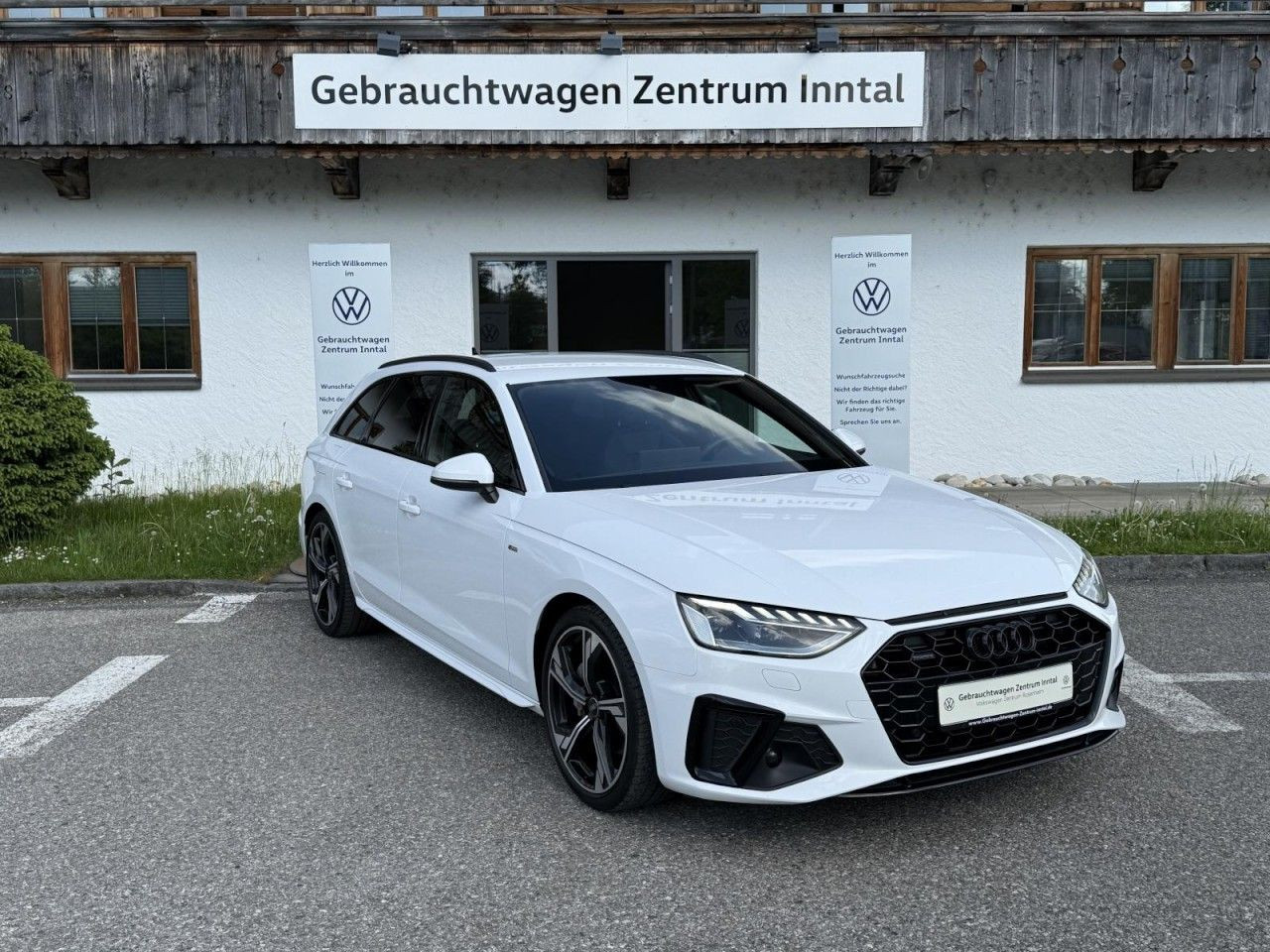 A4 Avant 40 TDI S tronic quattro S line (OptikPaket+AHK+LED)