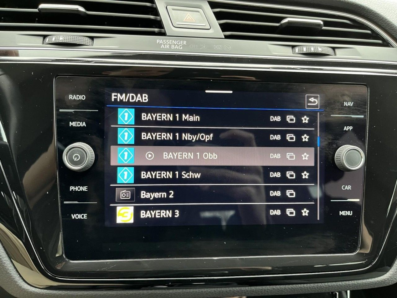 Touran 2,0 TDI DSG Highline (AHK+RearView)
