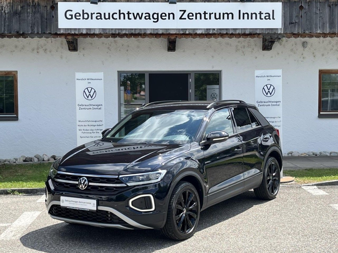 T-Roc 1,5 TSI DSG Black Style (RearView+LED+AppConnect)