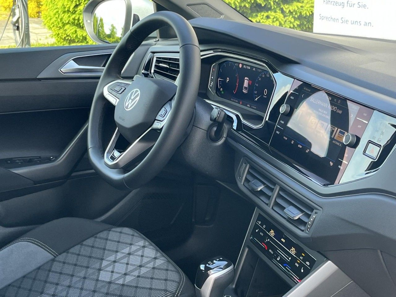 Taigo 1,5 TSI DSG R-Line (IQ.Light+Sitzhzg.+Navi)