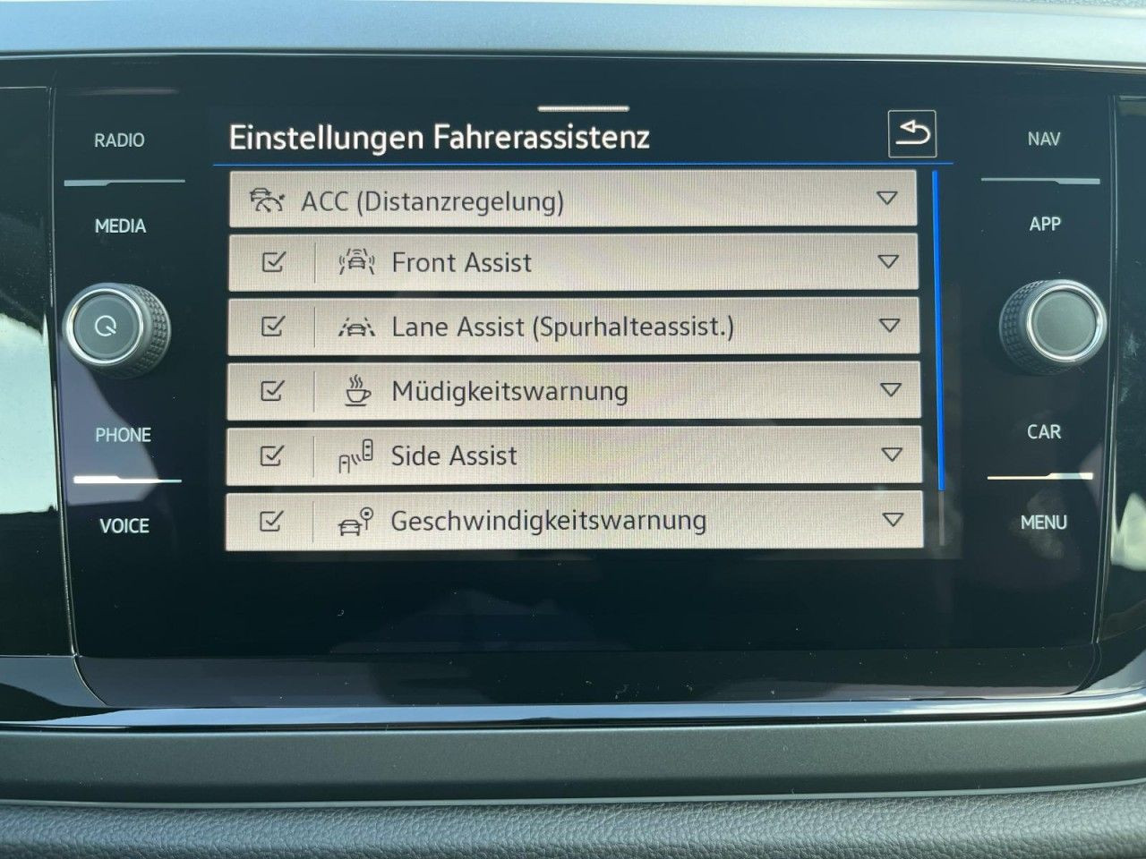 Taigo 1,5 TSI DSG R-Line (IQ.Light+Sitzhzg.+Navi)