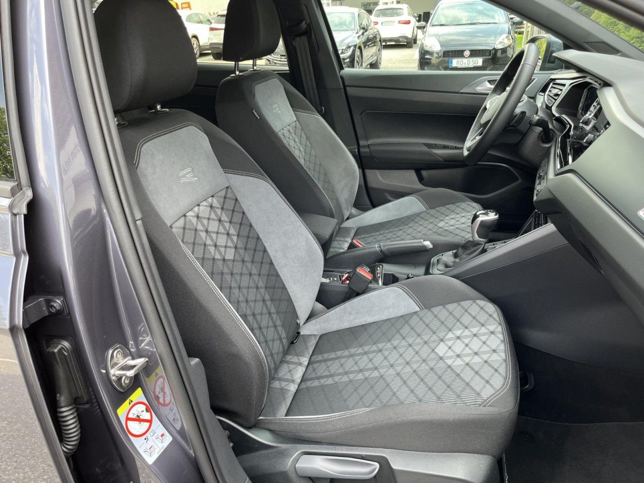 Taigo 1,5 TSI DSG R-Line (IQ.Light+Sitzhzg.)