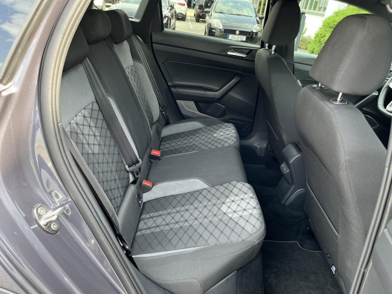 Taigo 1,5 TSI DSG R-Line (IQ.Light+Sitzhzg.)