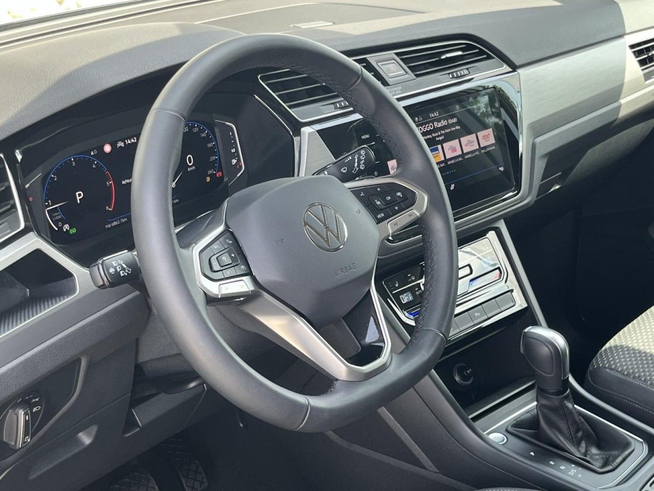 Touran 2,0 TDI DSG Comfortline (LED+RearView+Sitzhzg.)