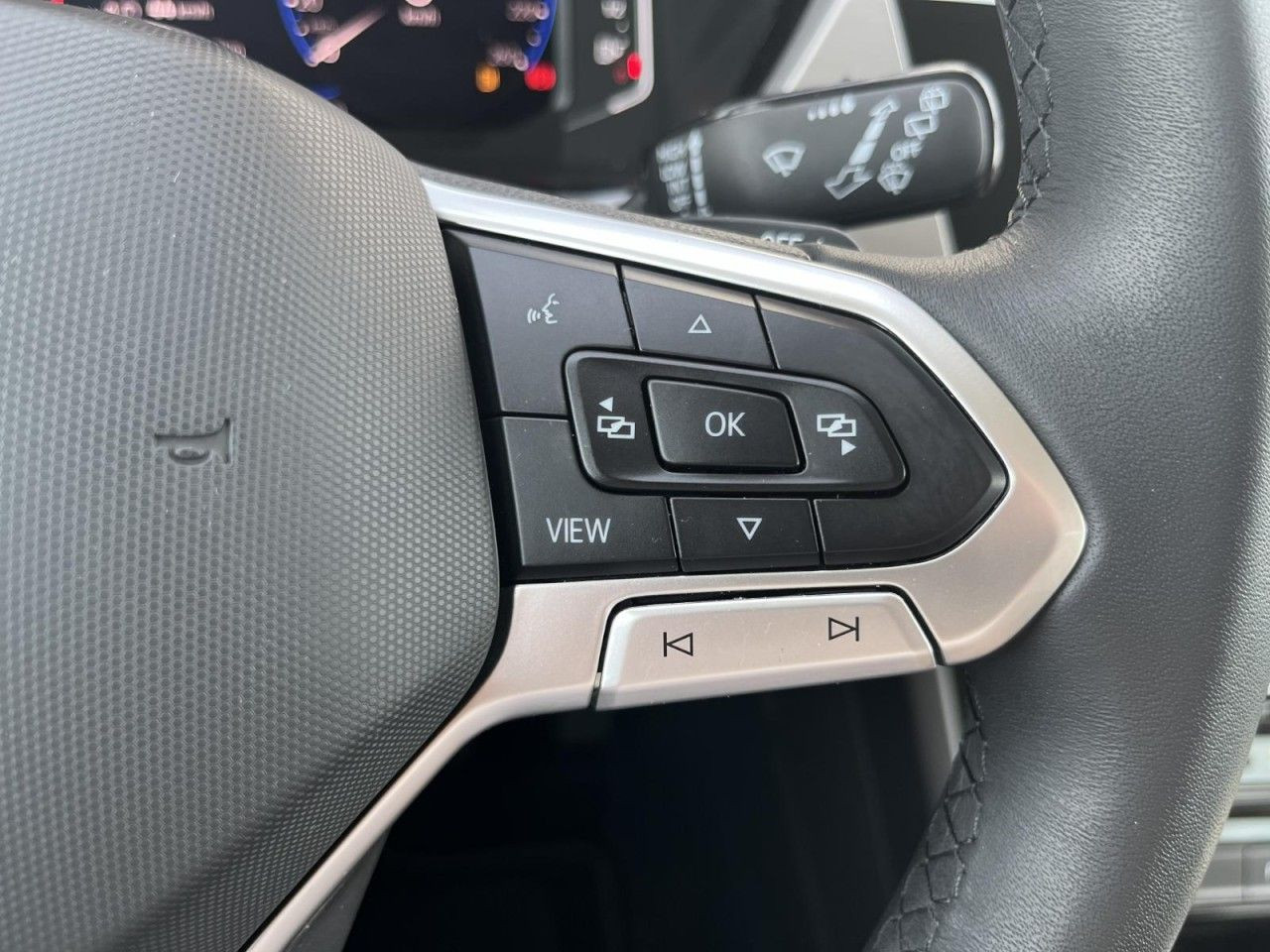 Touran 2,0 TDI DSG Comfortline (LED+RearView+Sitzhzg.)