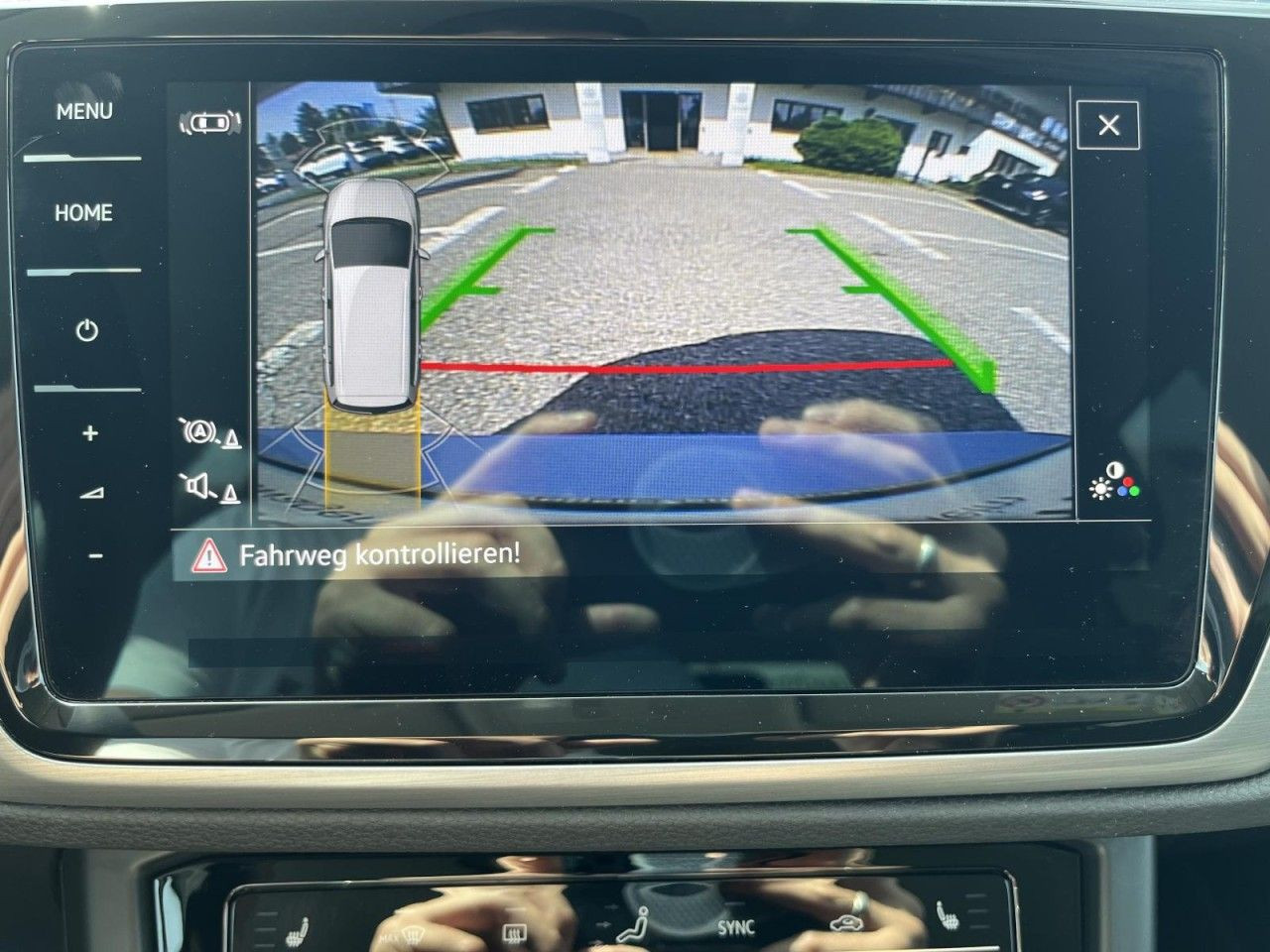 Touran 2,0 TDI DSG Comfortline (LED+RearView+Sitzhzg.)