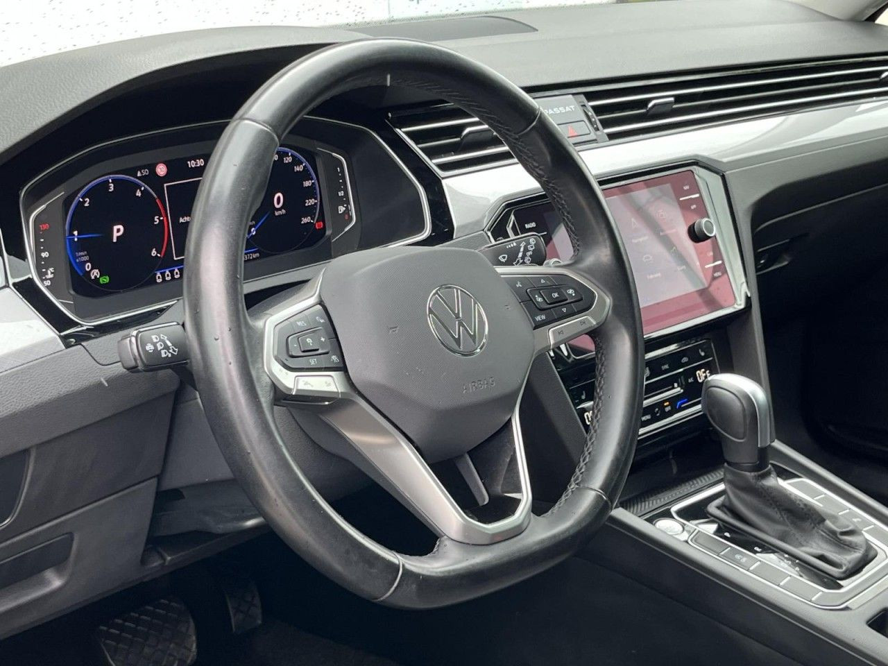 Passat Variant 2,0 TDI DSG Business (LED+Navi+AHK)
