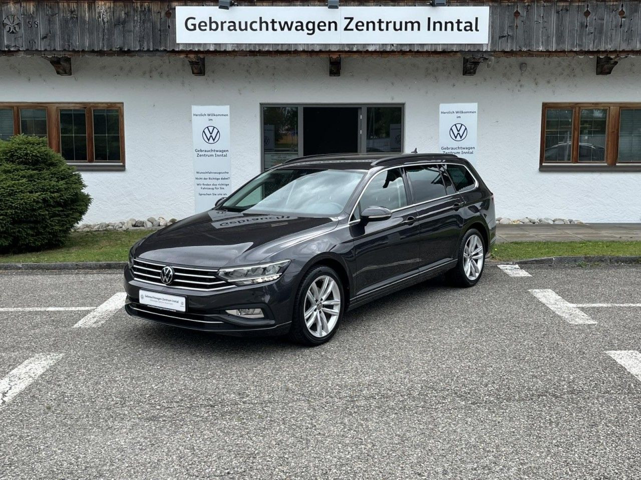 Passat Variant 2,0 TDI DSG Business (LED+Navi+AHK)