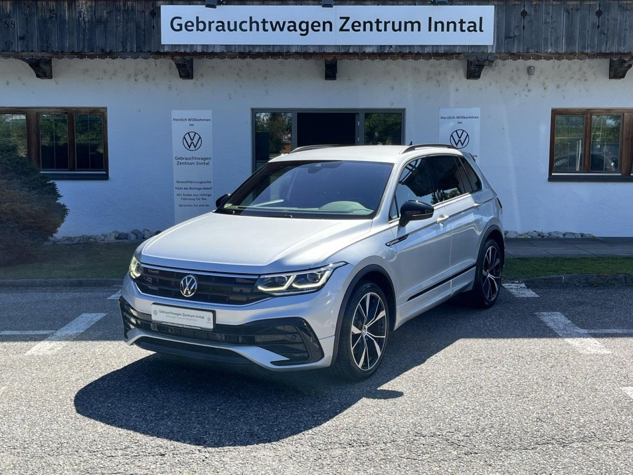 Tiguan 2,0 TSI DSG 4Motion R-Line (IQLight+AHK)