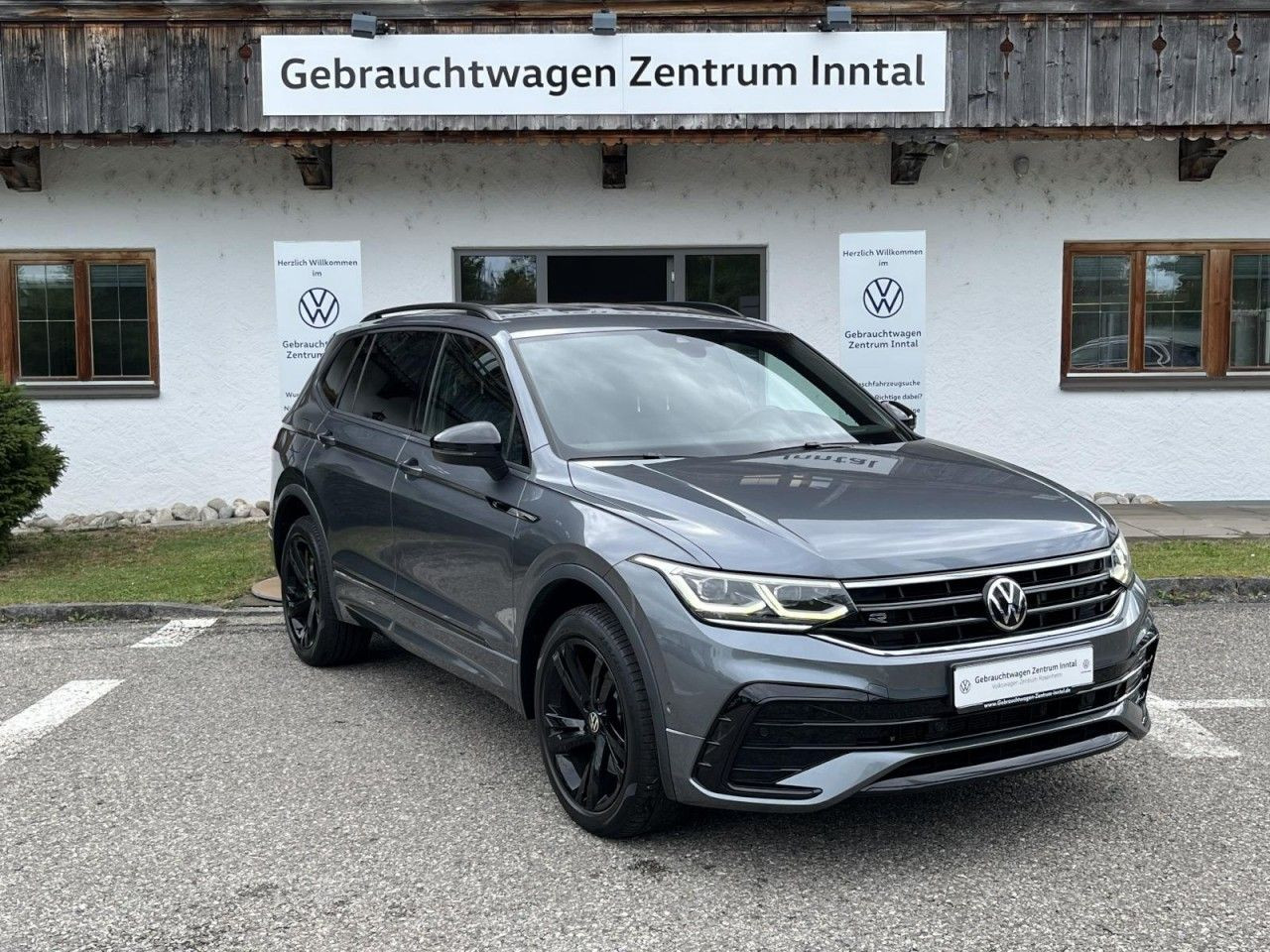 Tiguan Allspace 2,0 TDI DSG 4Motion R-Line BlackStyle (AHK+RearView)