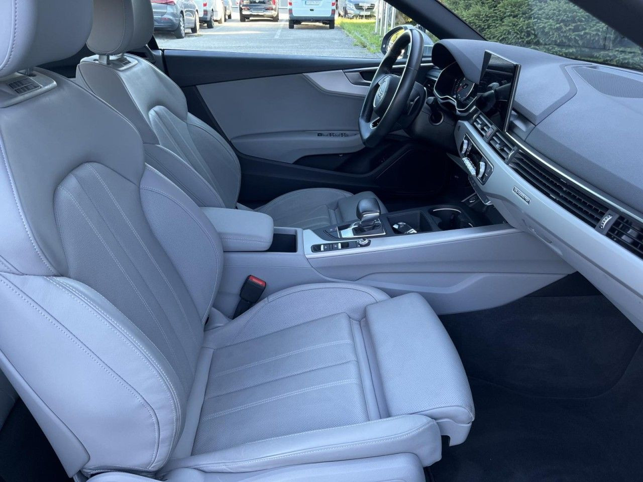 A5 Cabrio 40 TFSI quattro S tronic advanced (MatrixLED+Navi)