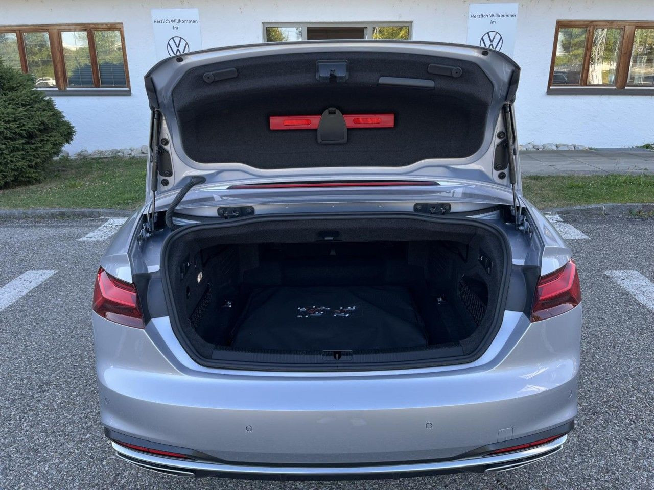 A5 Cabrio 40 TFSI quattro S tronic advanced (MatrixLED+Navi)