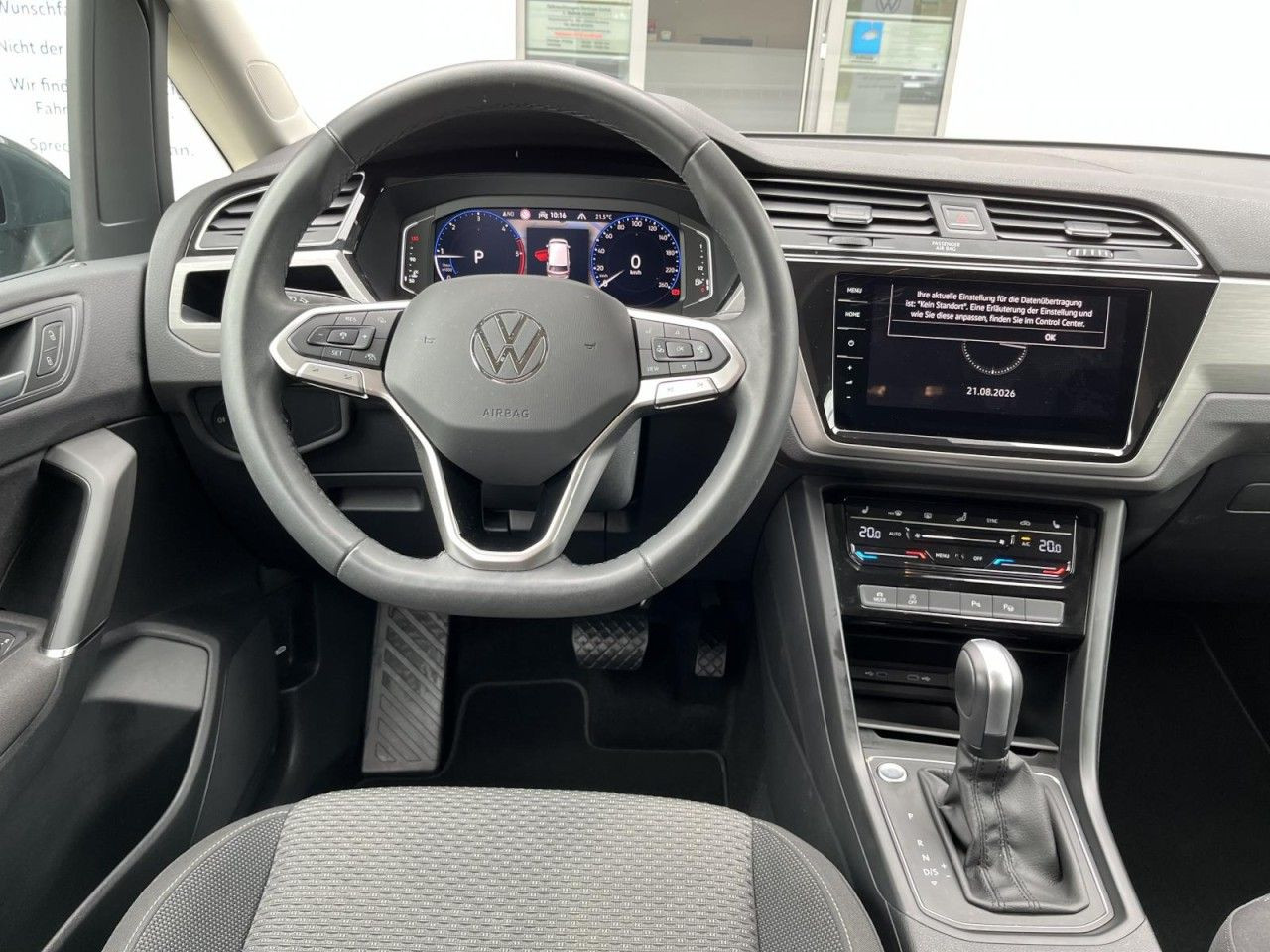 Touran 7-Sitzer 2,0 TDI DSG Comfortline (AHK+RearView)