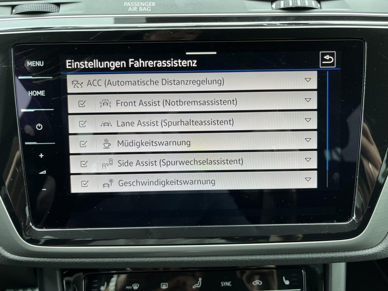 Touran 7-Sitzer 2,0 TDI DSG Comfortline (AHK+RearView)