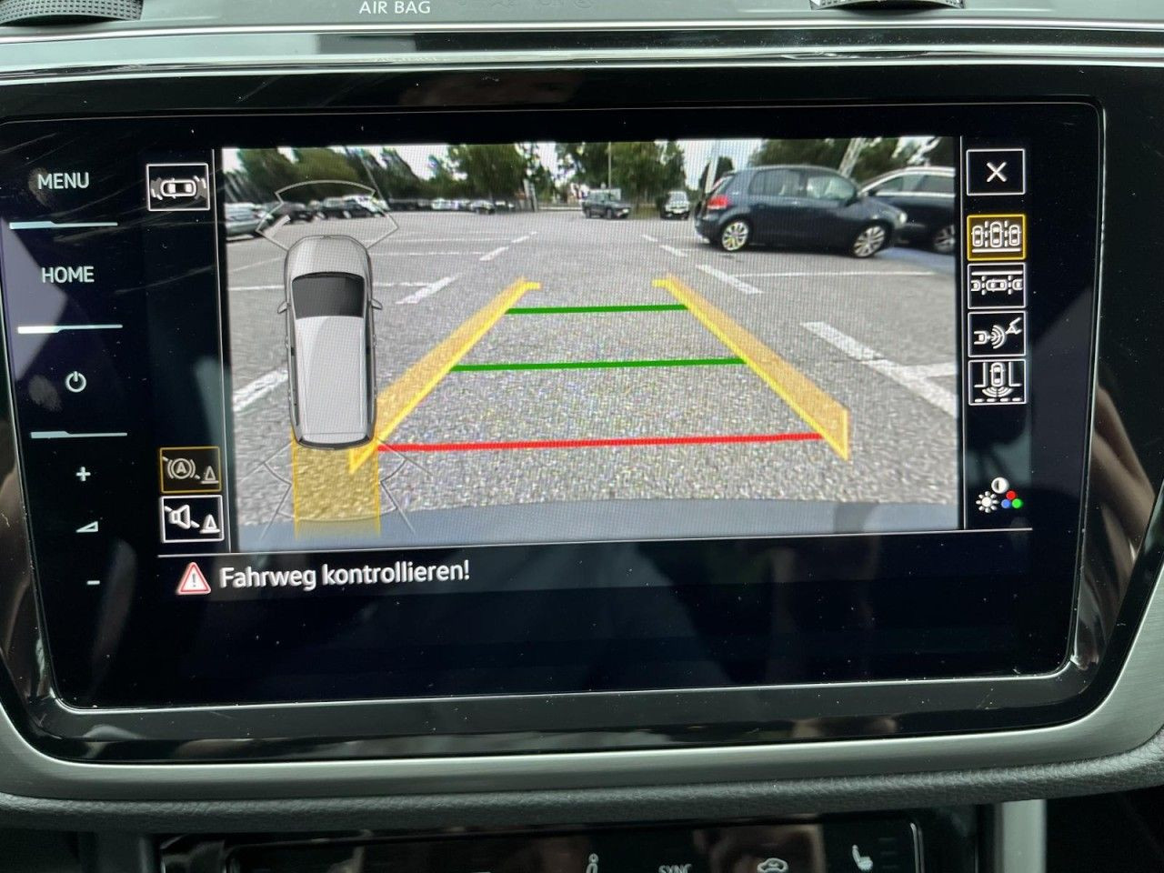 Touran 7-Sitzer 2,0 TDI DSG Comfortline (AHK+RearView)