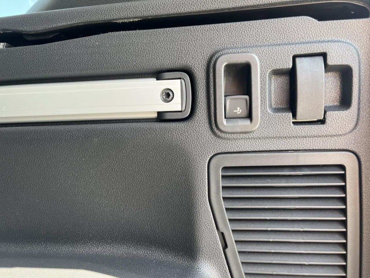 Touran 2.0 TDI GOAL DSG (IQLight+NAVI+APP+ACC+AHK)
